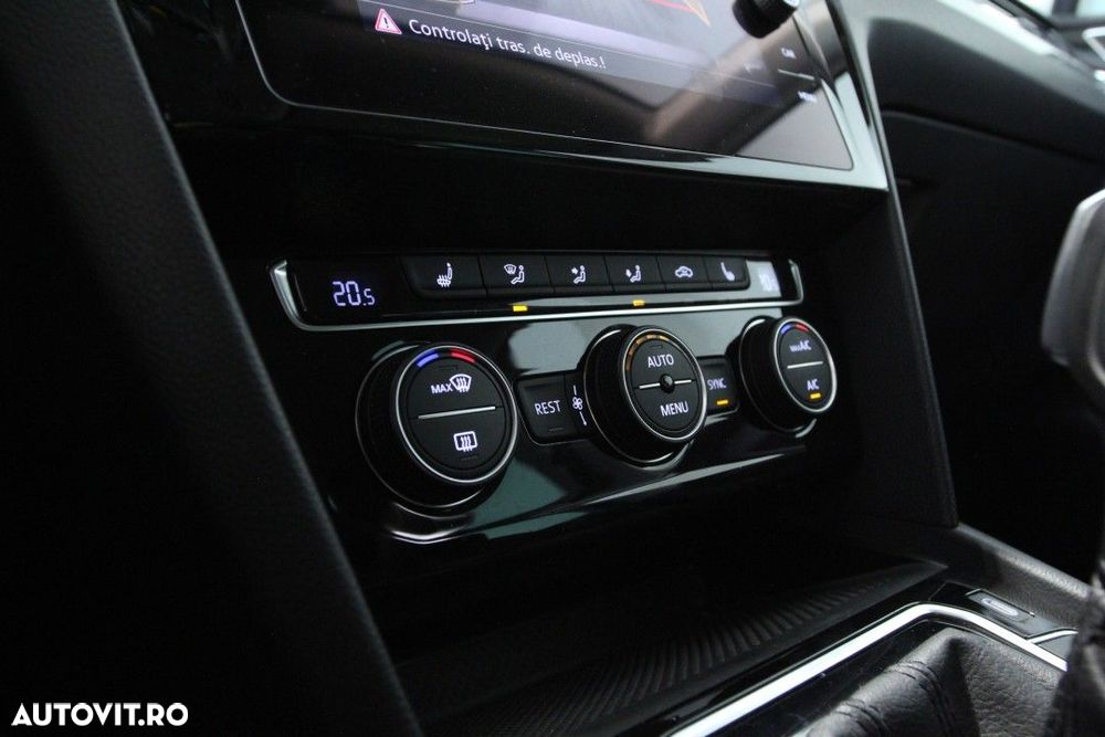 Volkswagen Passat - 20