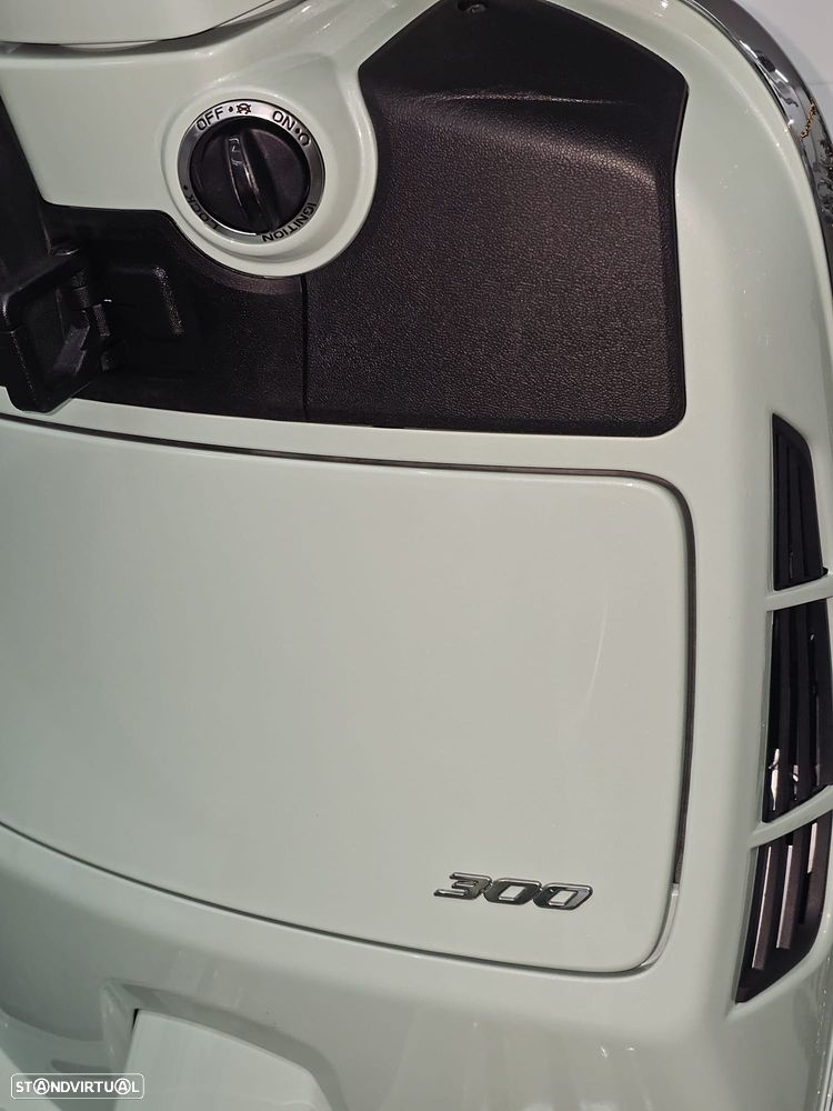 Vespa GTS Super RST- GARANTIA DE FABRICA - 6