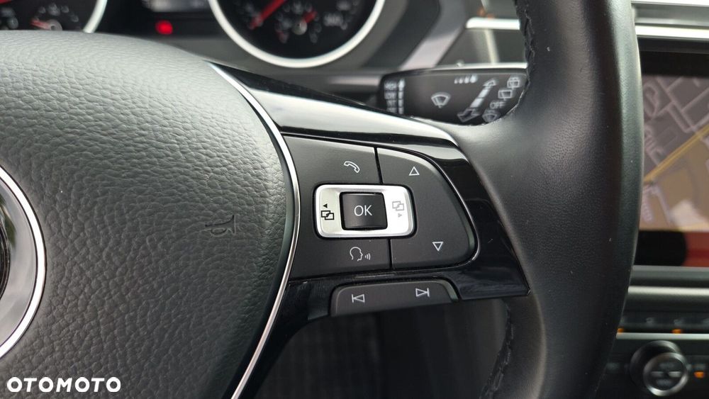 Volkswagen Tiguan - 17