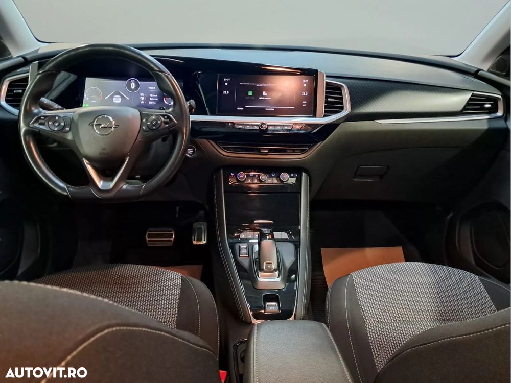 Opel Grandland X - 12