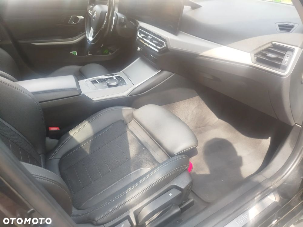 BMW Seria 3 - 10