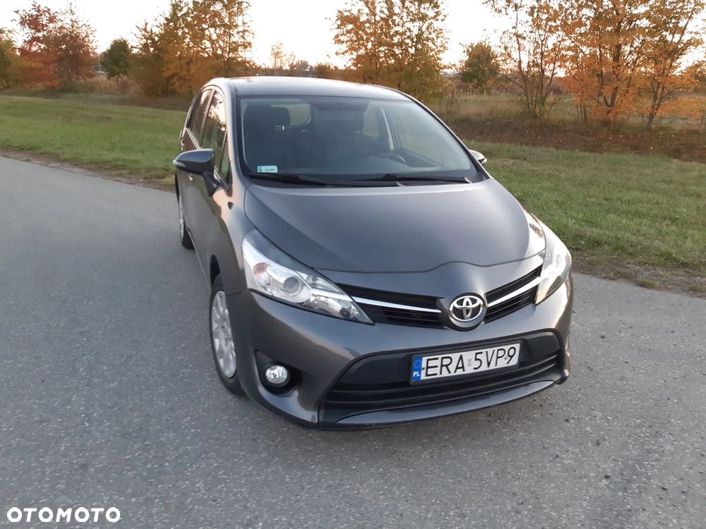 Toyota Verso 1.6 Active - 17