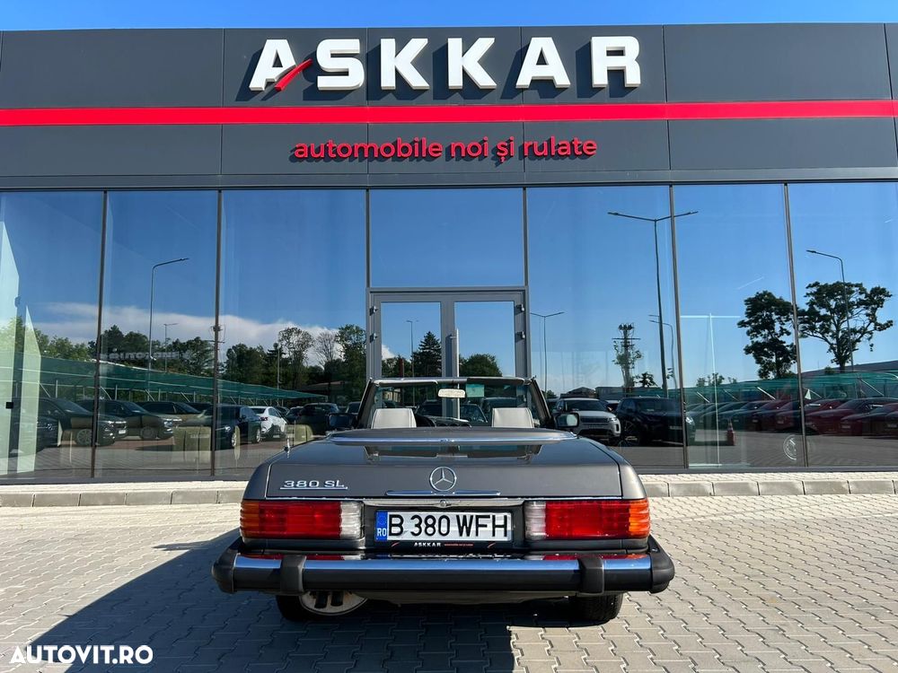 Mercedes-Benz SL - 7