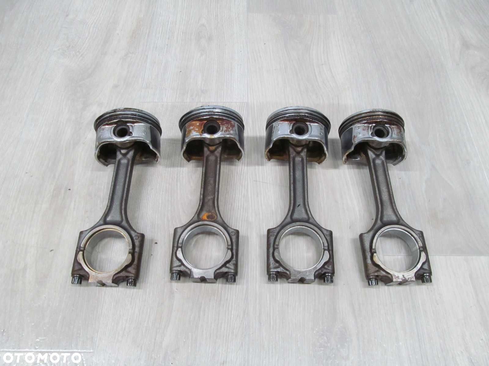 VOLVO S40 V50 C70 S80 2.4 TLOK KORBOWOD KPL B5244S - 1