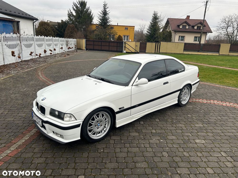BMW M3 Standard - 6