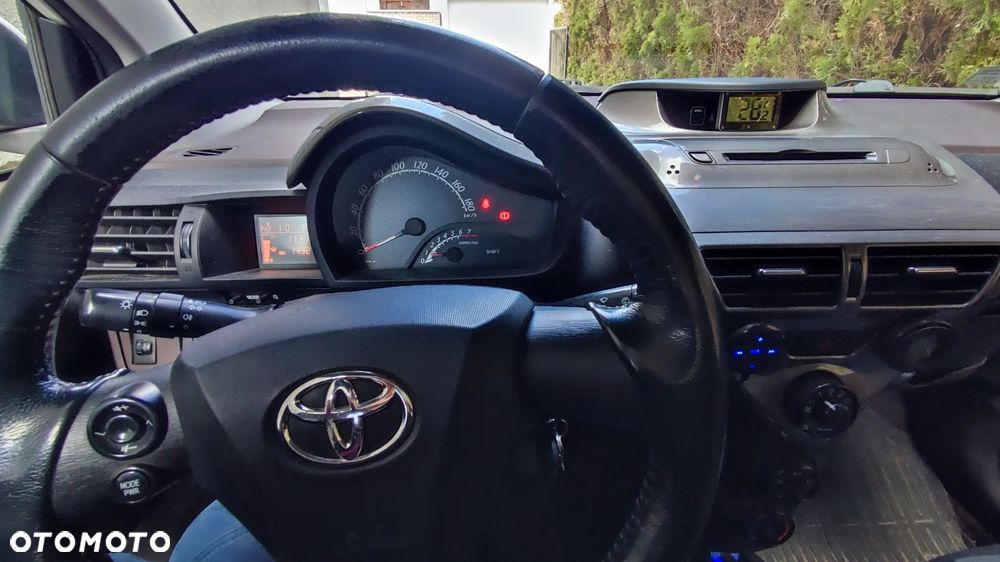 Toyota iQ 1.0 Sol - 3