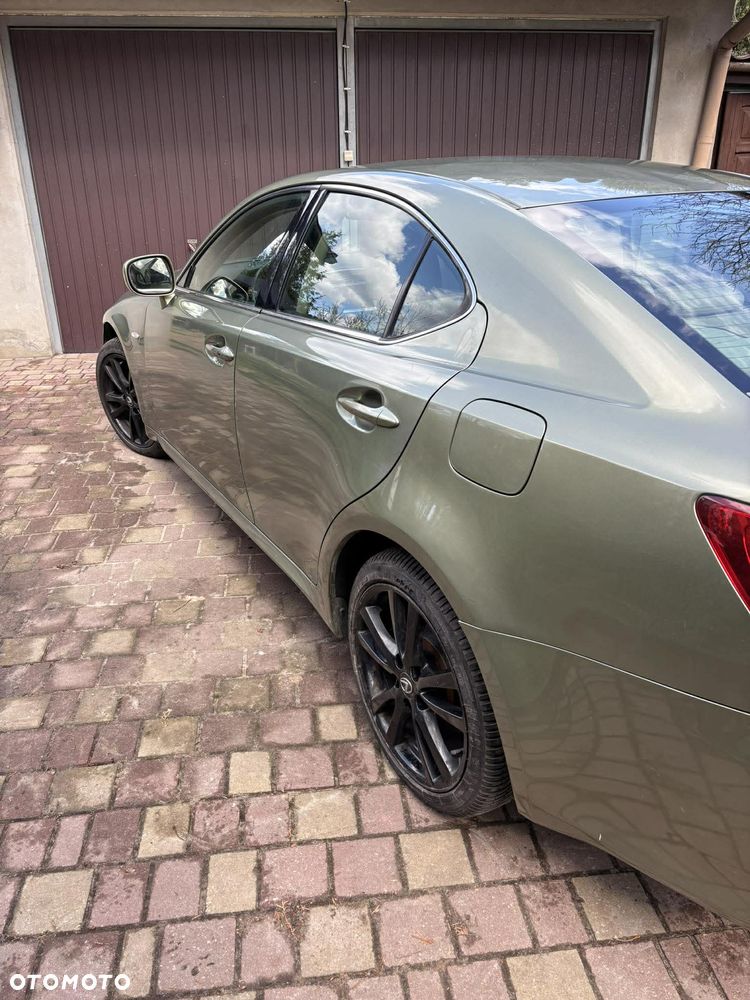 Lexus IS 220 D Elegance - 4