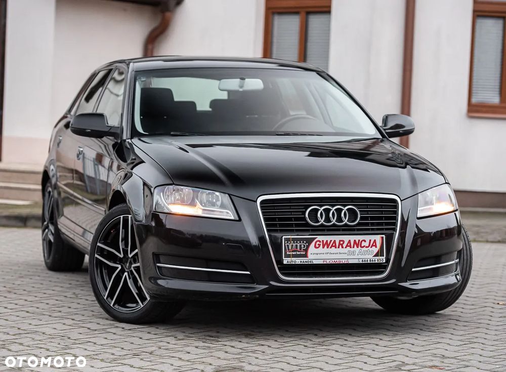 Audi A3 Sportback - 1