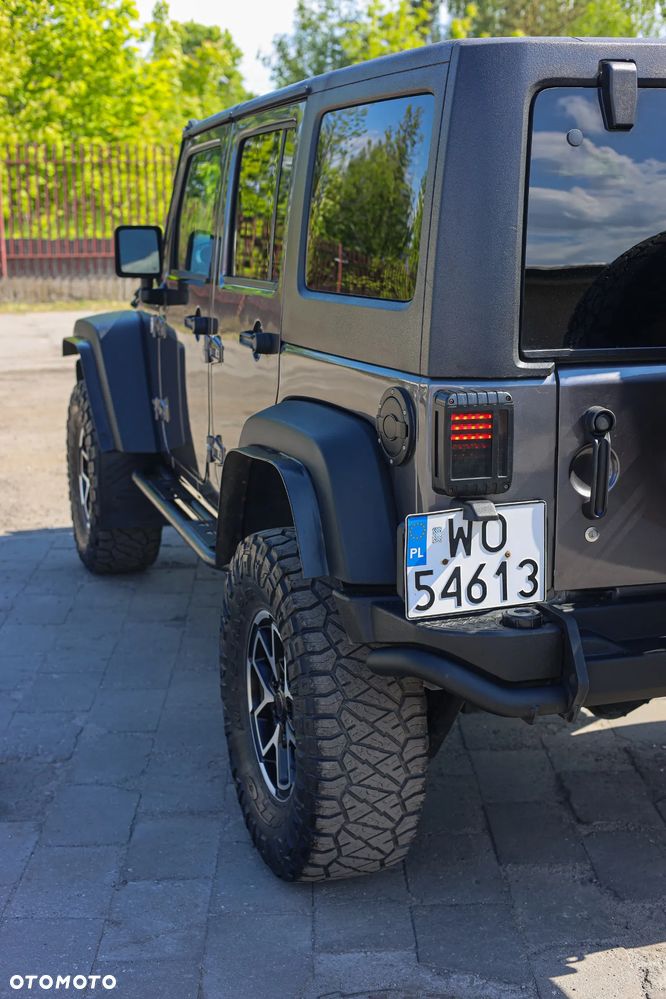Jeep Wrangler - 6