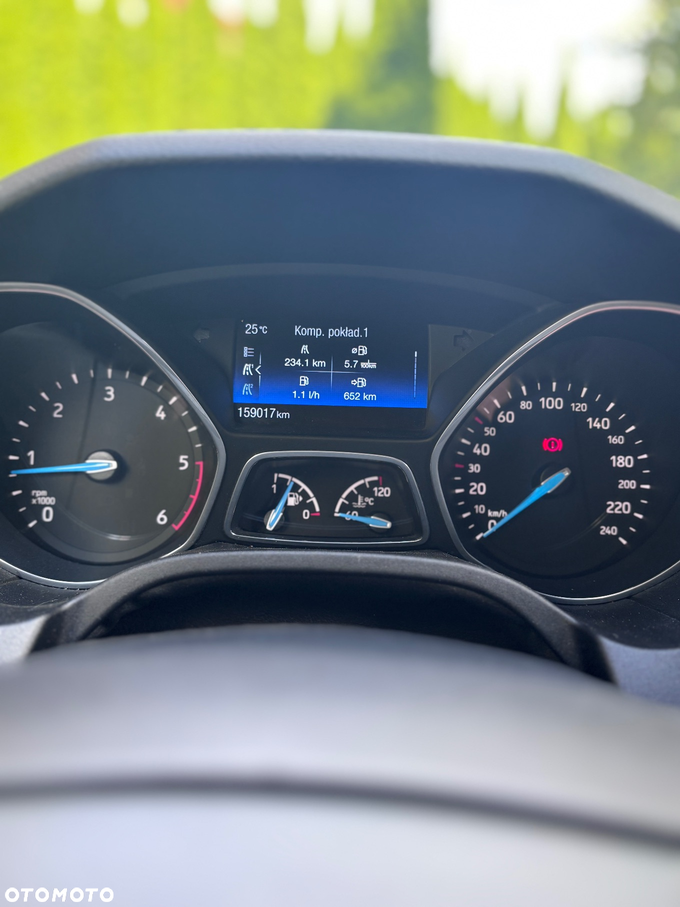 Ford Focus 1.5 TDCi SYNC Edition - 11