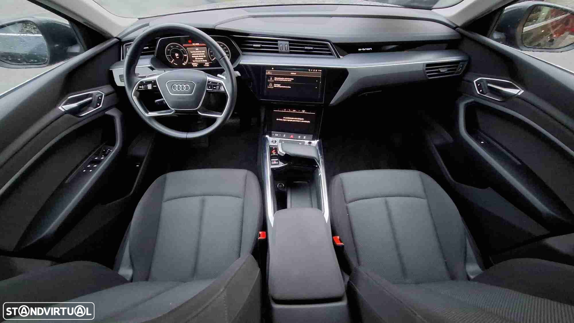 Audi Q8 e-Tron 55 quattro Advanced - 12