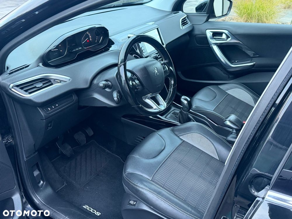 Peugeot 2008 1.6 BlueHDi Allure - 13
