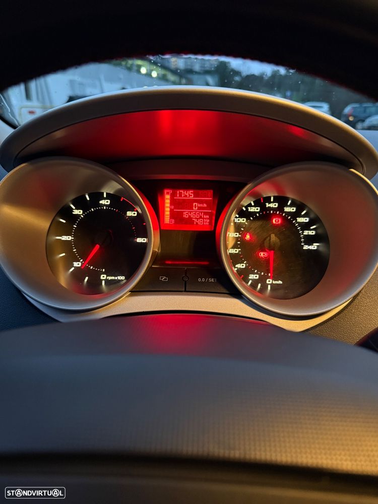 SEAT Ibiza 1.6 TDI Style DPF - 13