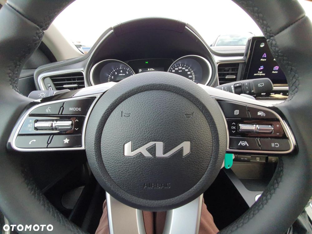 Kia Ceed 1.5 T-GDI M DCT - 21