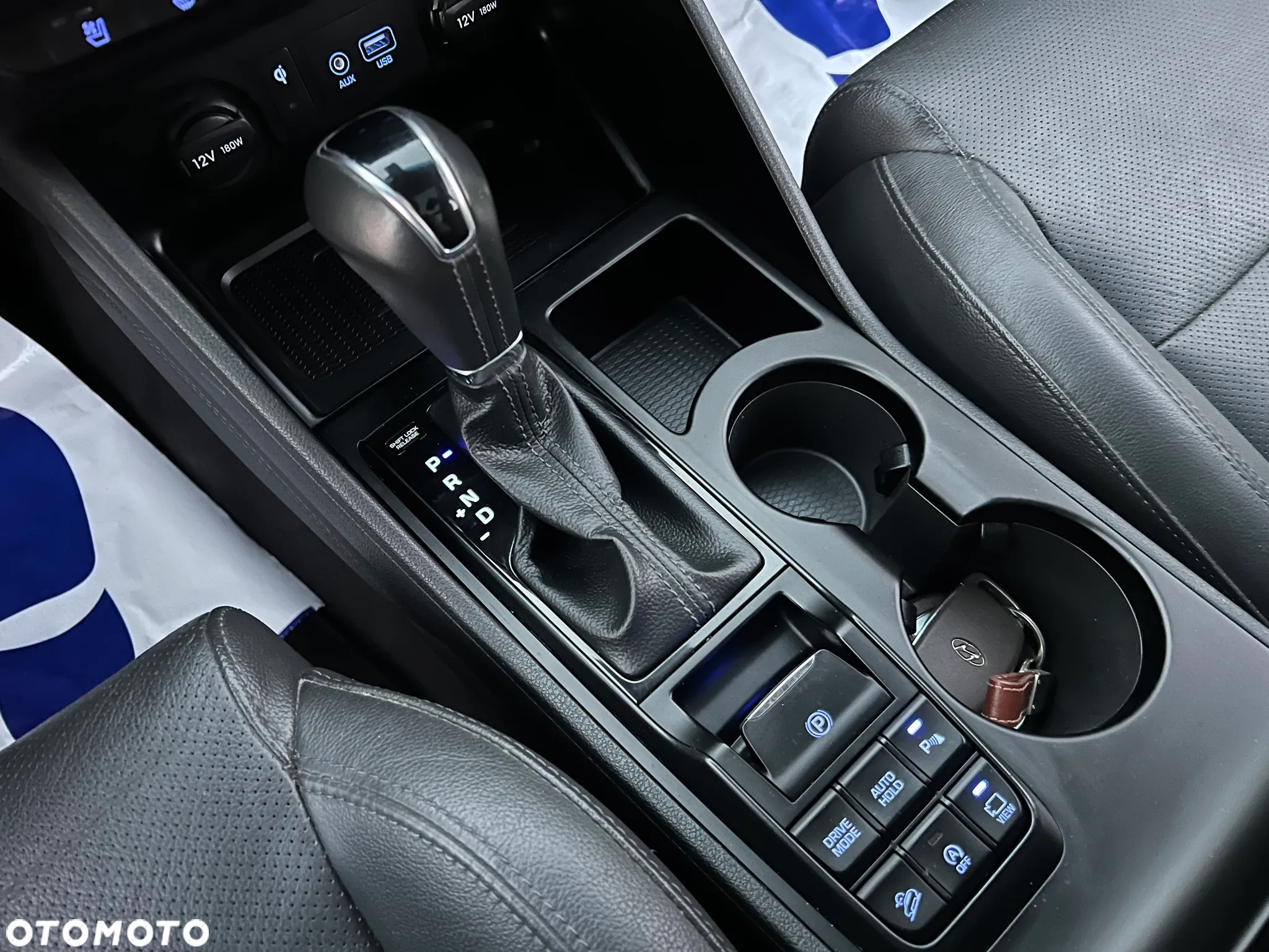 Hyundai Tucson blue 1.6 CRDi 2WD DCT Premium - 38
