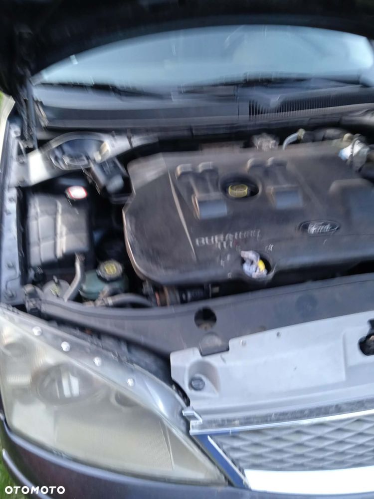 Ford Mondeo 2.0 TDCI Ambiente - 10