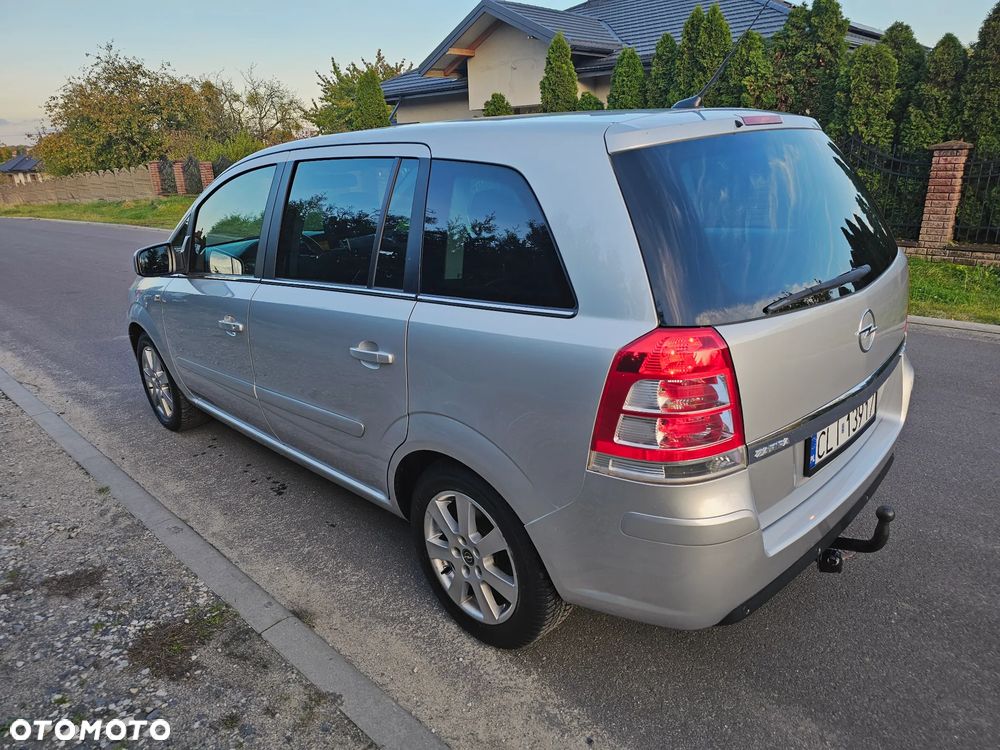 Opel Zafira - 5