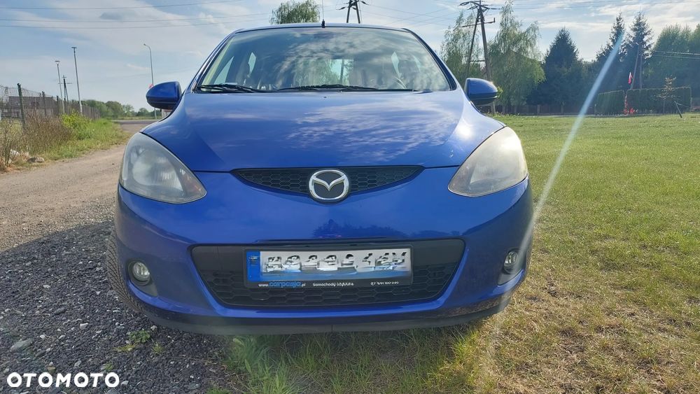Mazda 2 1.5 Dynamic - 23