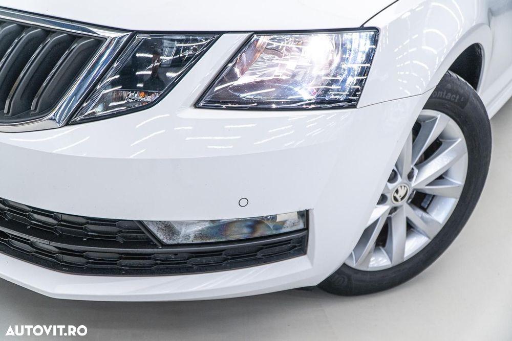 Skoda Octavia Combi 1.0 TSI DSG Style - 35