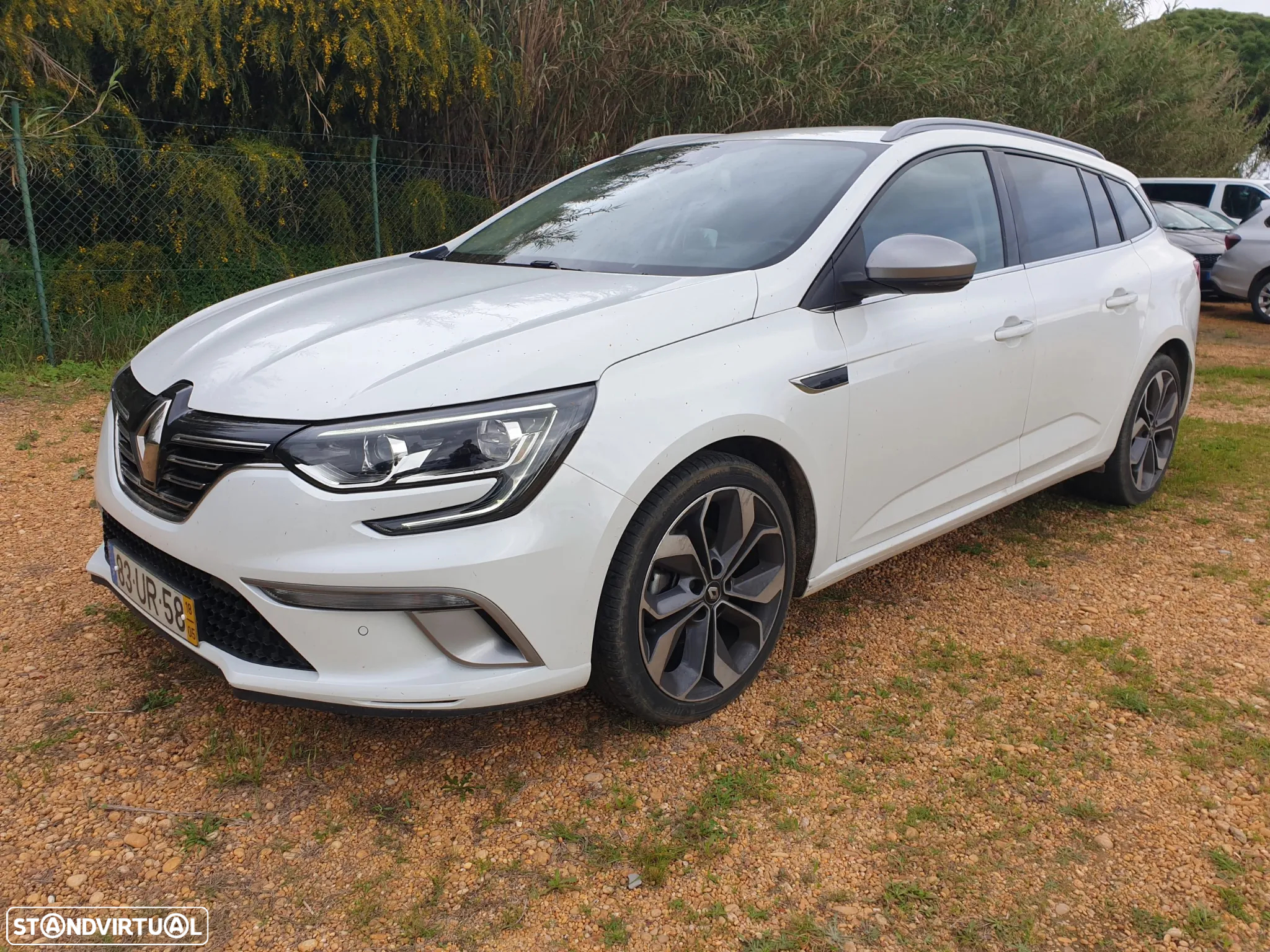 Renault Mégane Sport Tourer 1.2 TCE GT Line - 3