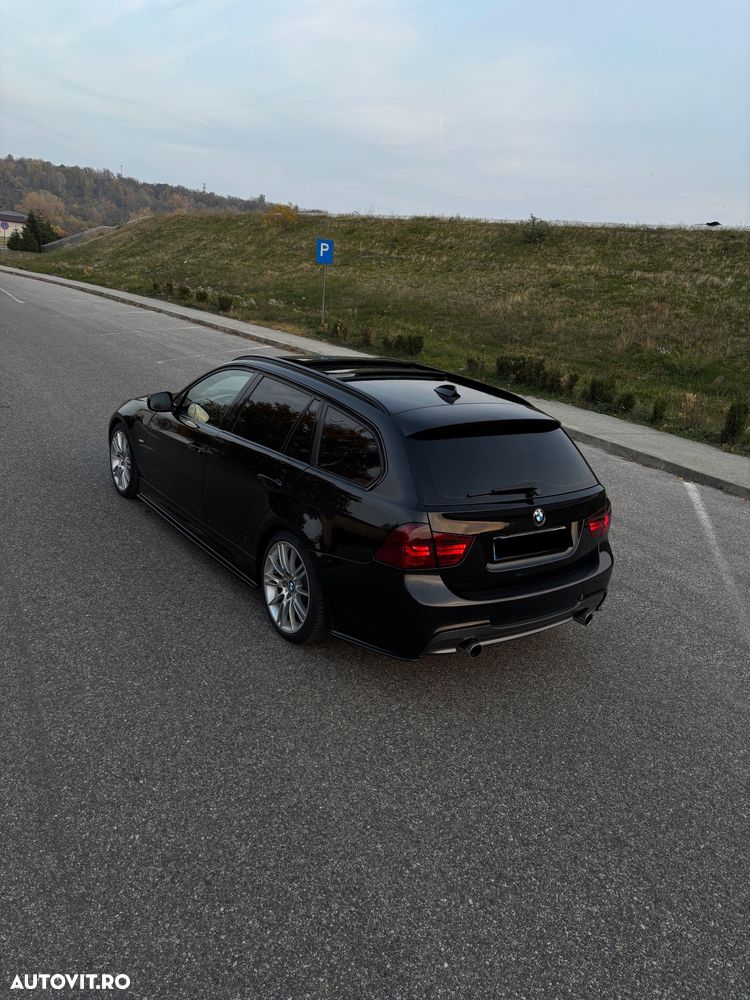 BMW Seria 3 330d xDrive DPF Aut. - 7