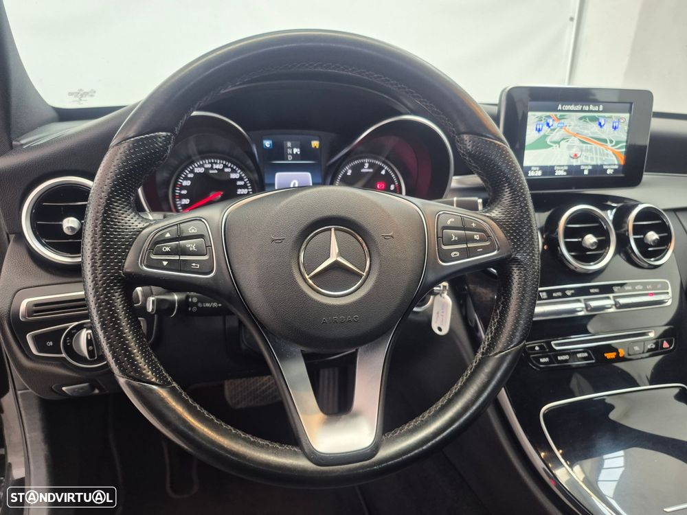 Mercedes-Benz C 220 d 4Matic 7G-TRONIC AMG Line - 13