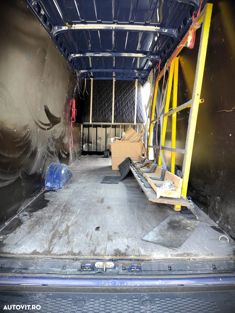 Iveco DAILY 35S18 - 11