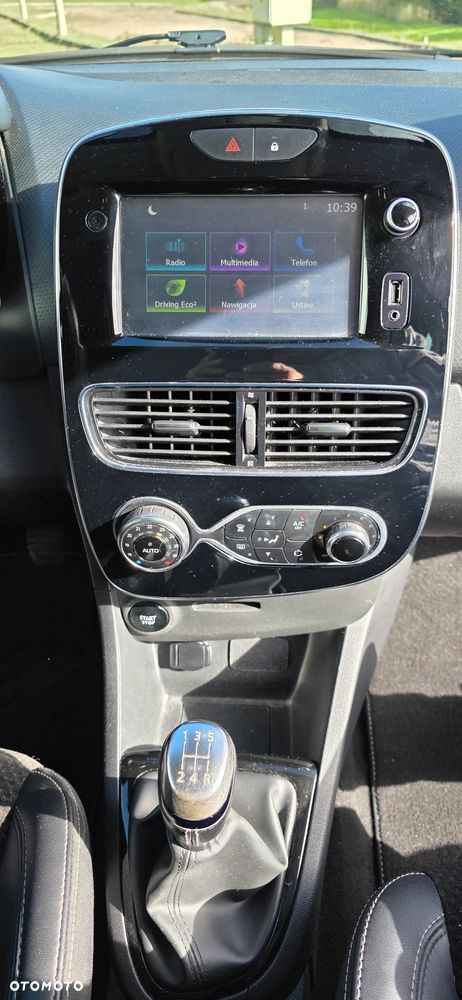 Renault Clio - 21