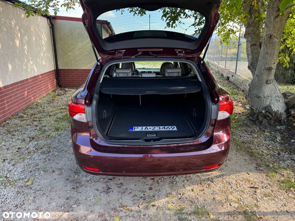 Toyota Avensis 2.2 D-4D Prestige Platinium - 15