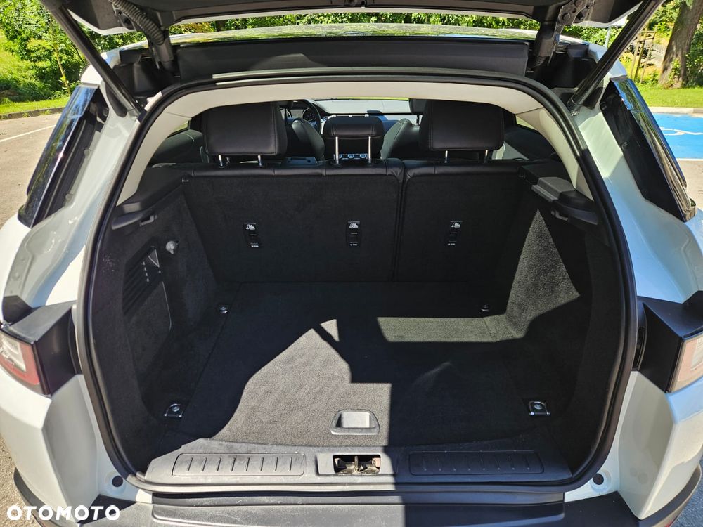 Land Rover Range Rover Evoque - 22