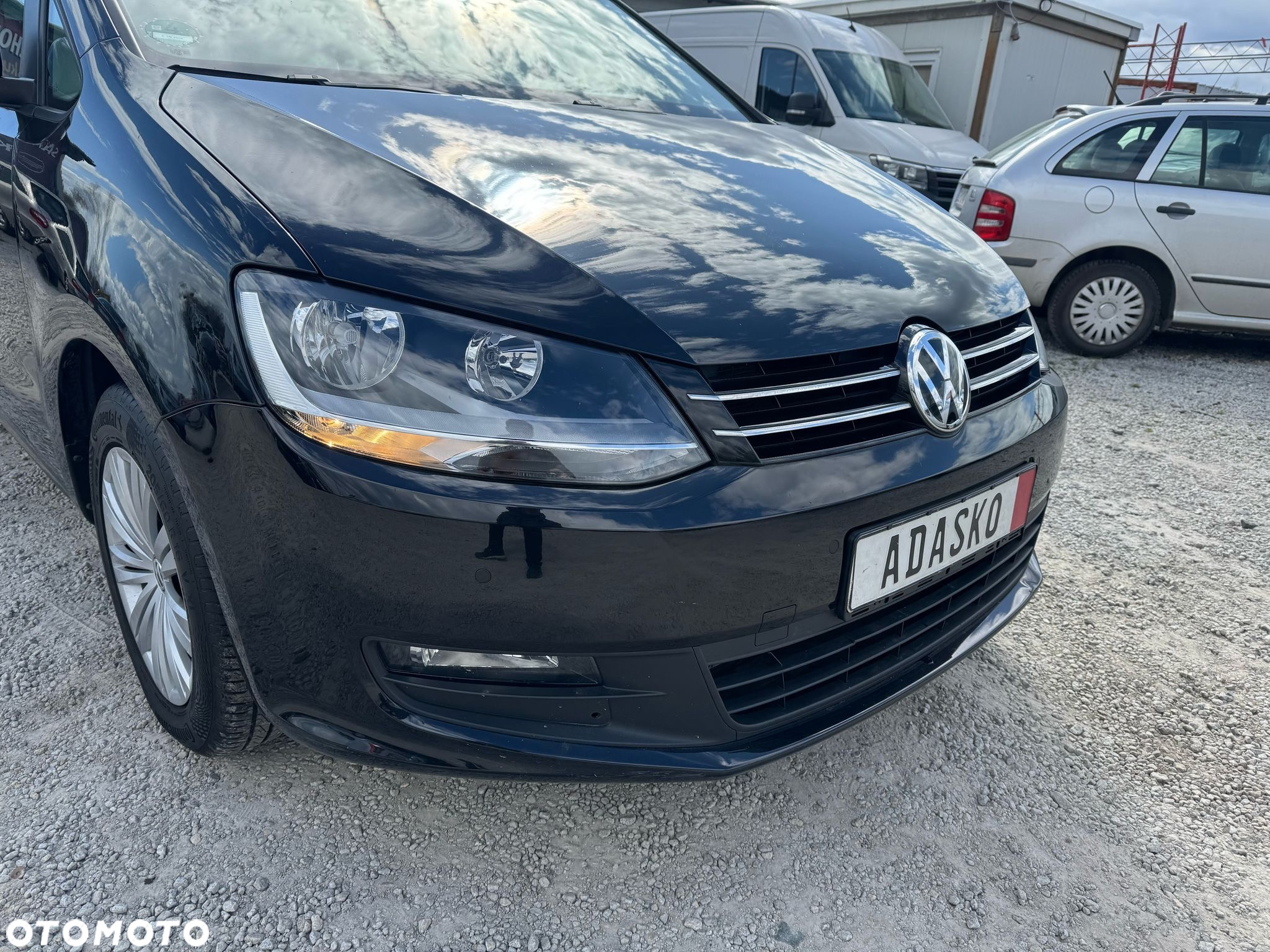 Volkswagen Sharan 2.0 TDI DSG (BlueMotion Technology) Trendline - 6