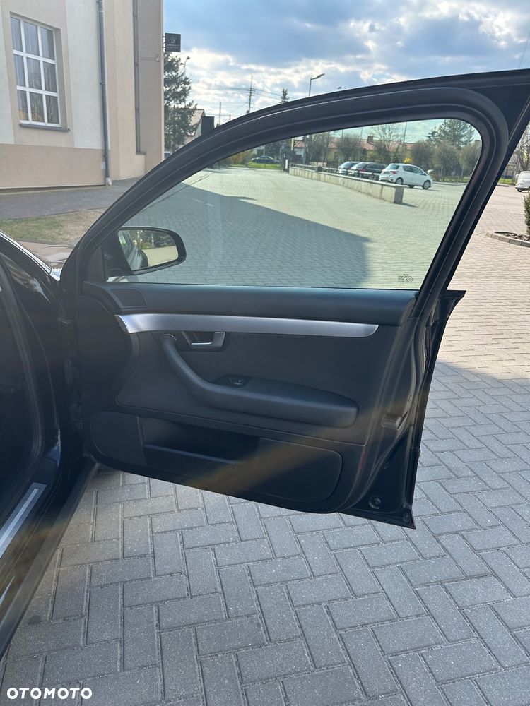 Audi A4 Limousine 2.0 TDI - 27