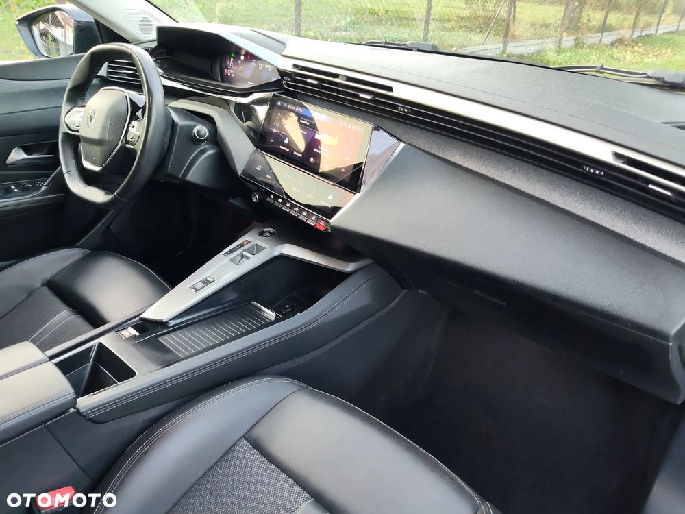 Peugeot 308 1.5 BlueHDi Allure Pack S&S EAT8 - 24