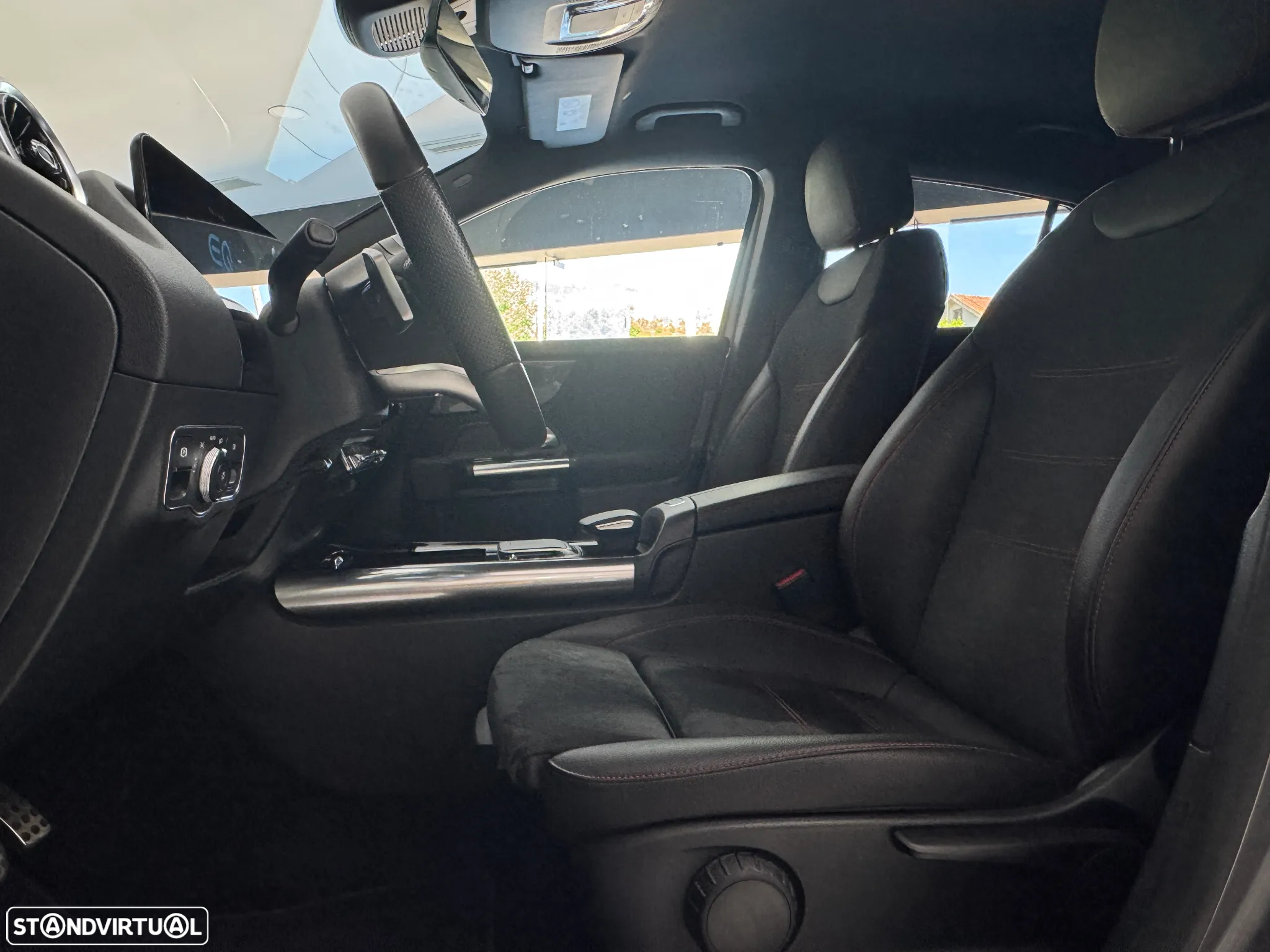 Mercedes-Benz GLA 250 e AMG Line - 16