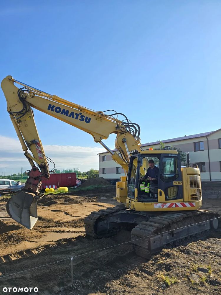 Komatsu PC228-10 - 2