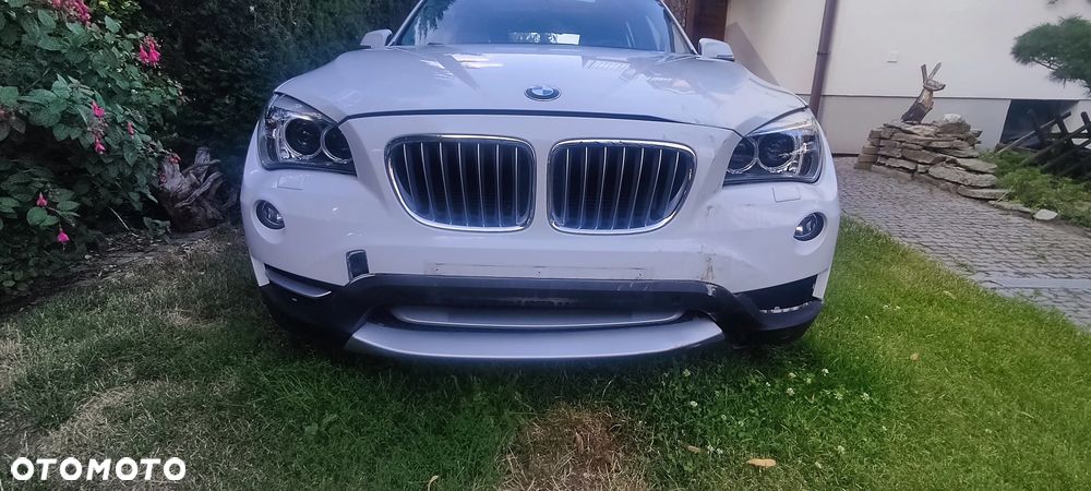 BMW X1 xDrive20d - 12