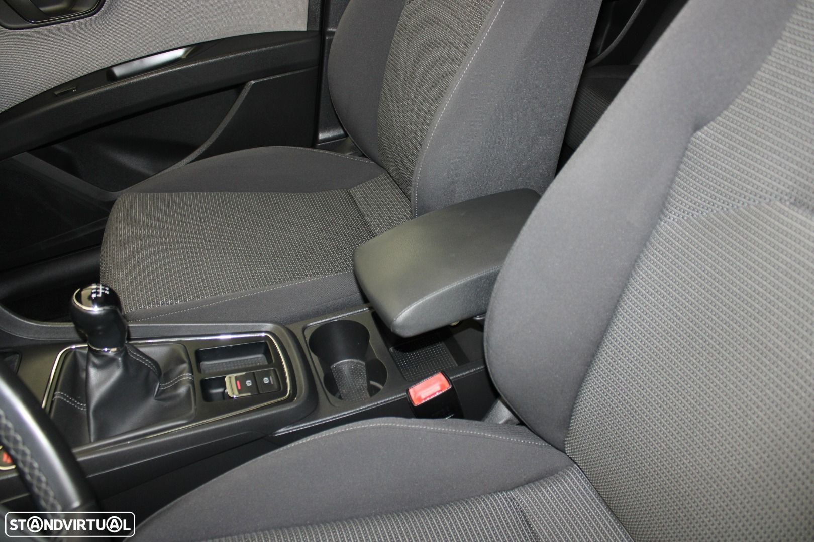 SEAT Leon ST 1.6 TDI Style S/S - 25