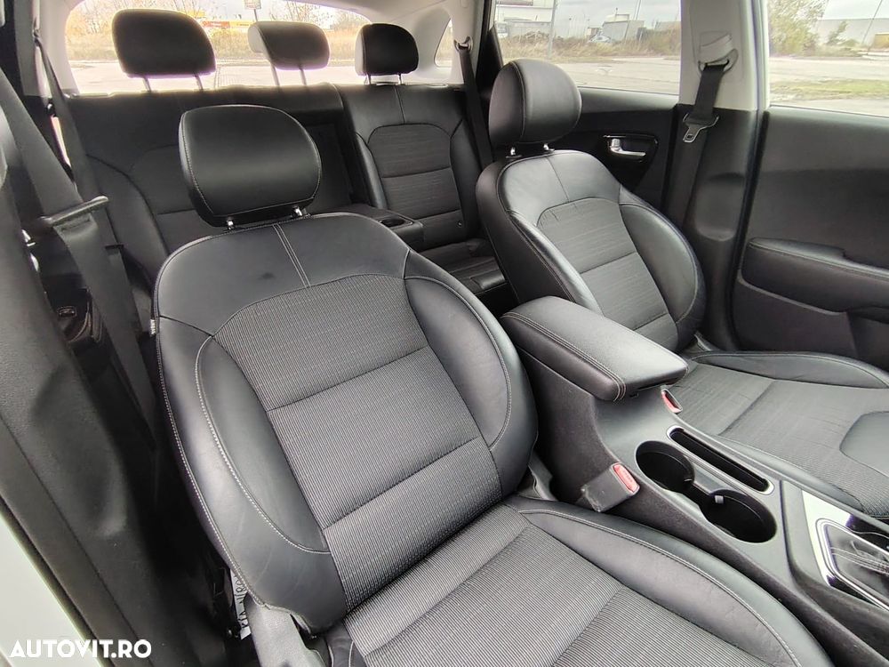 Kia Niro 1.6 GDI HEV 2WD OPF Aut. Vision - 21