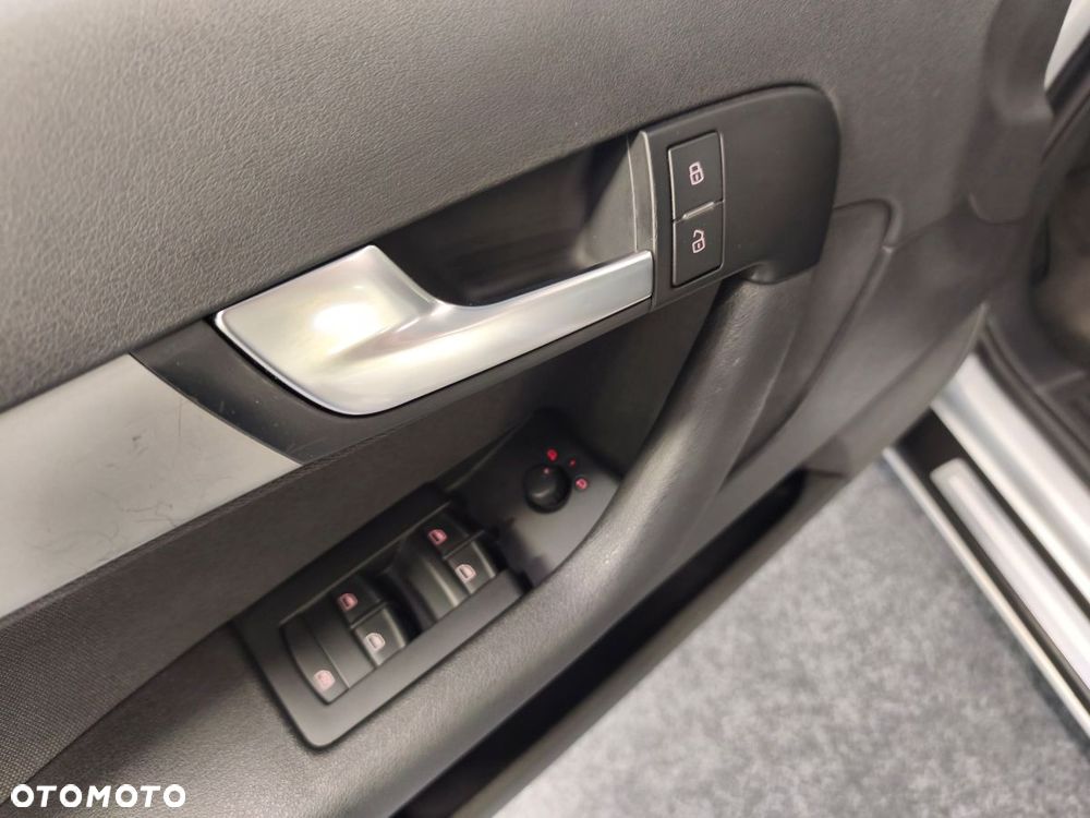 Audi A3 Sportback 1.6 Attraction - 10