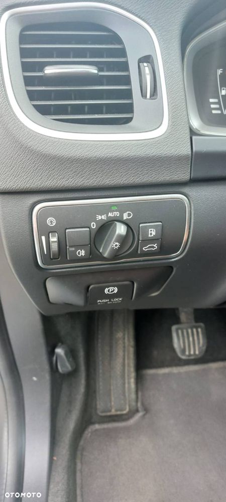 Volvo V60 - 32