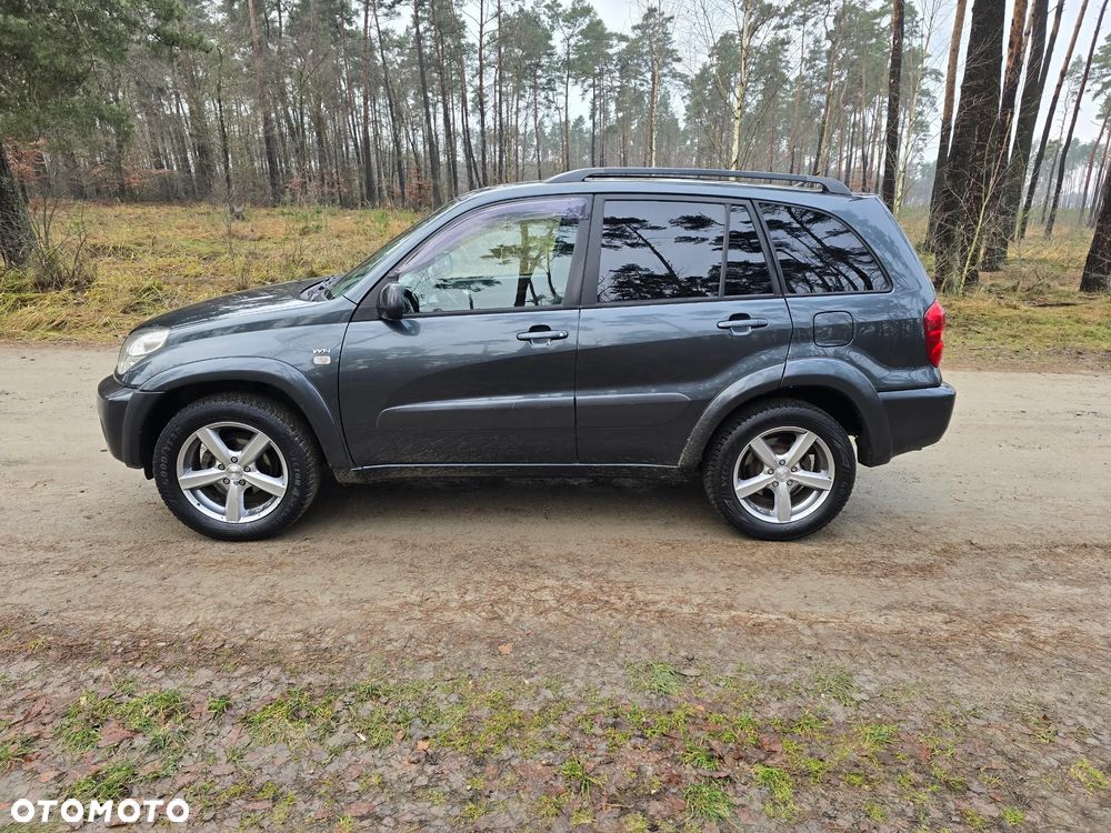 Toyota RAV4 2.0 VVT-i 4x4 - 6