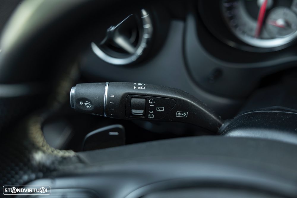 Mercedes-Benz CLA 180 d Shooting Brake Urban Aut. - 9