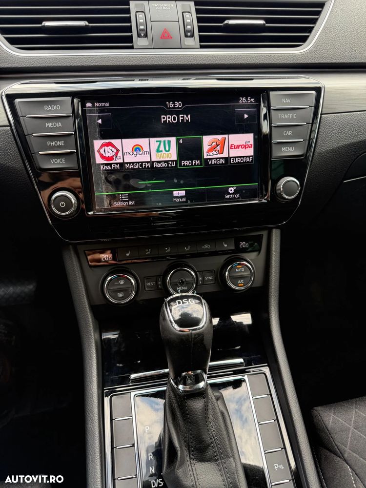 Skoda Superb 2.0 TDI DSG Ambition - 16