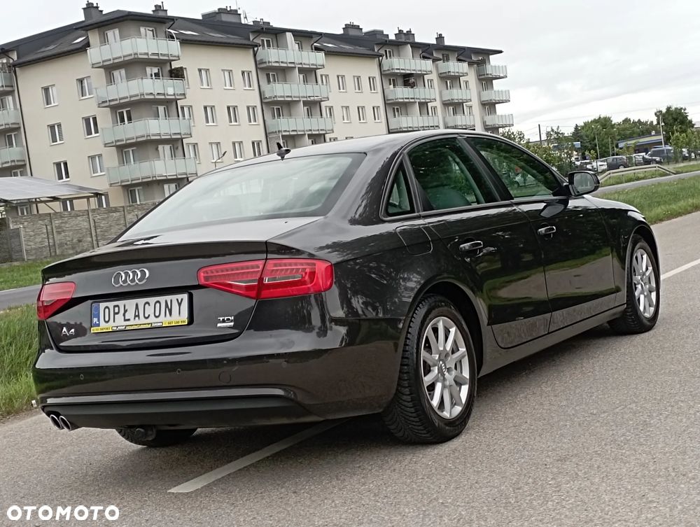 Audi A4 Limousine 2.0 TDI ultra DPF Attraction - 22