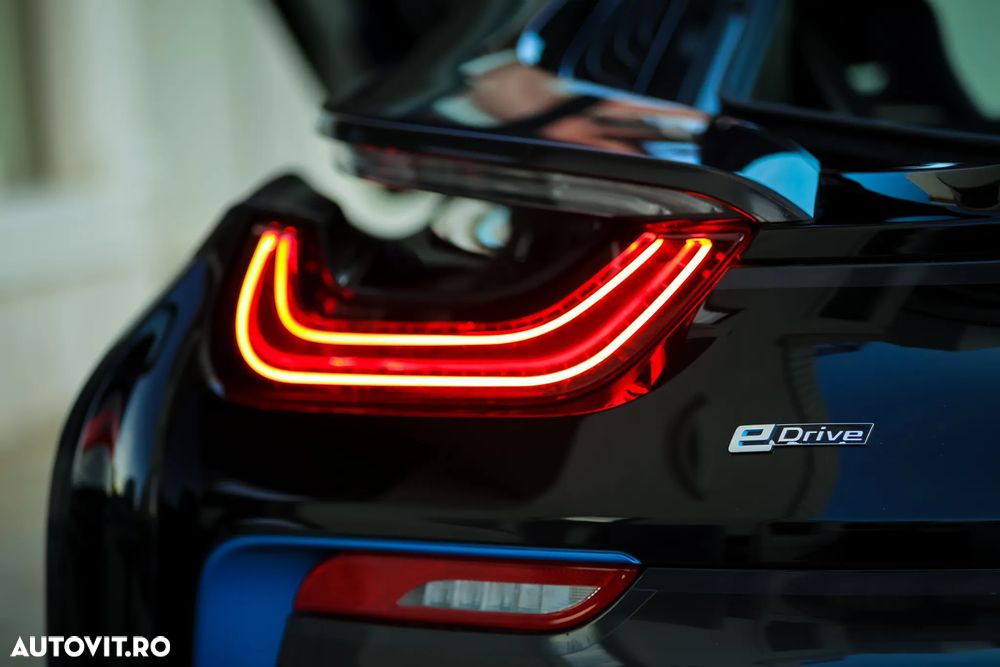 BMW i8 Pure Impulse - 3