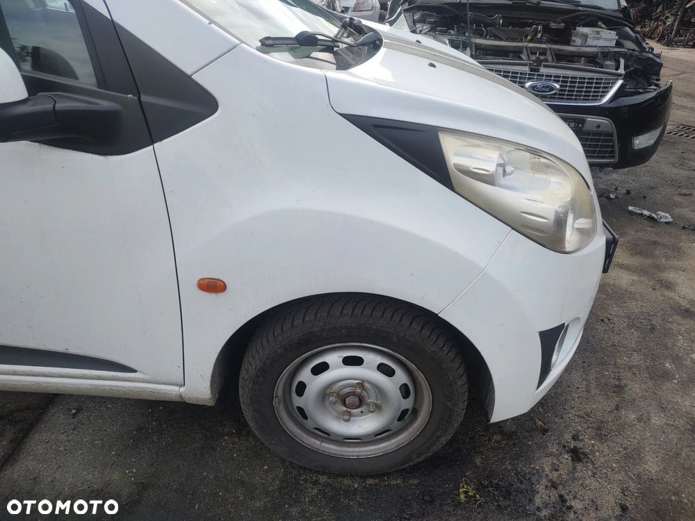 CHEVROLET SPARK M300 BŁOTNIK PRZÓD LEWY GAZ - 3