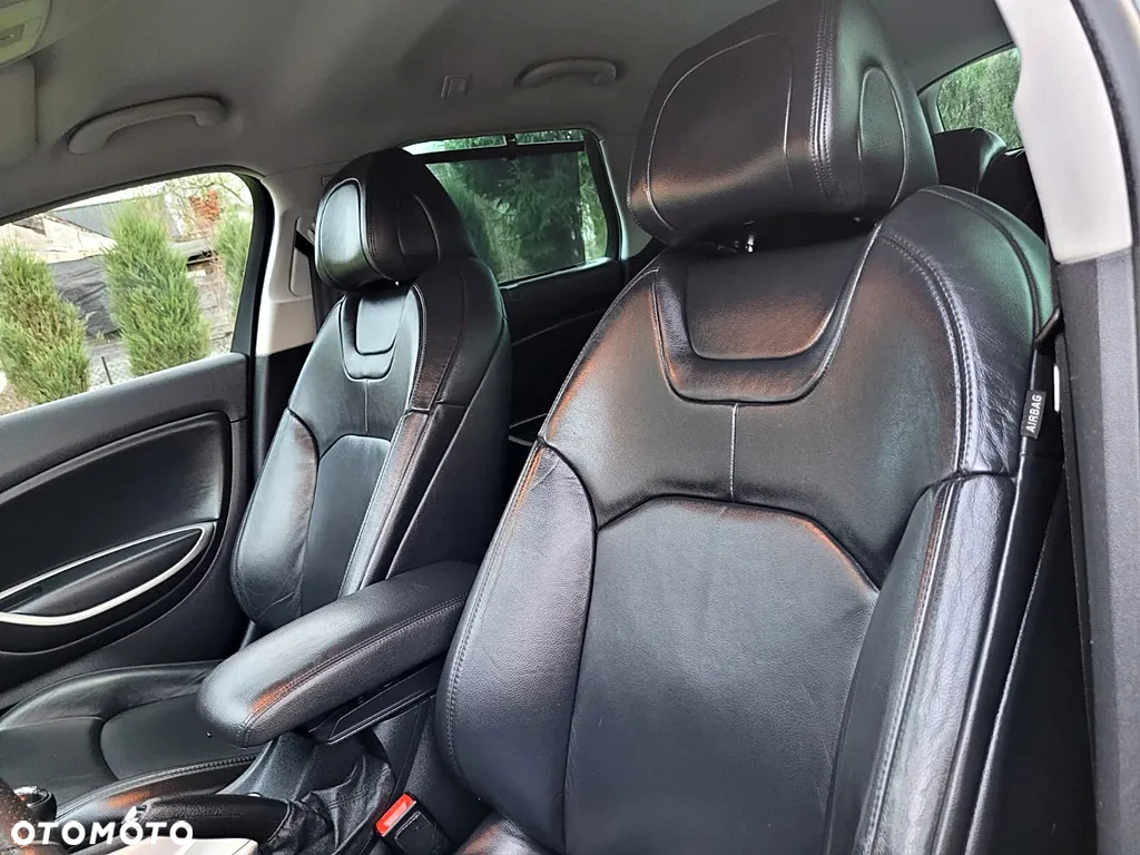Citroën C5 Tourer HDi 115 FAP Business Class - 26
