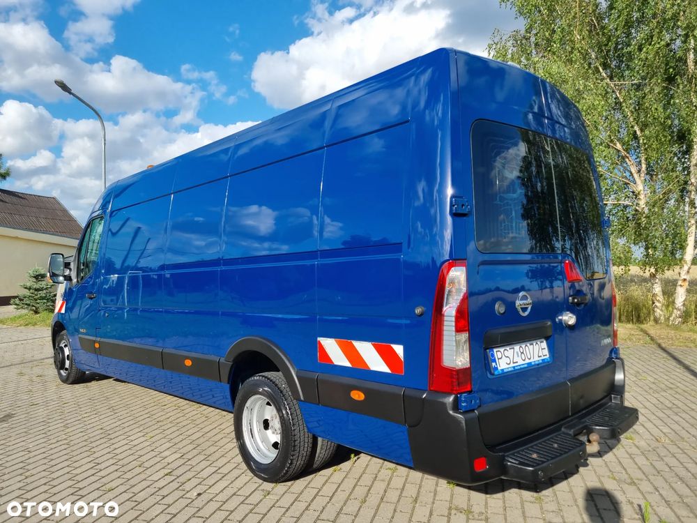 Nissan NV 400 - 8