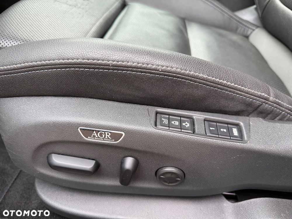 Opel Astra 1.4 Turbo Innovation - 13