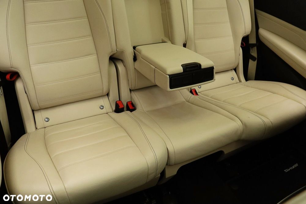 Mercedes-Benz GLS - 19